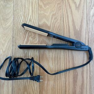 CHI Black Hair Straightener